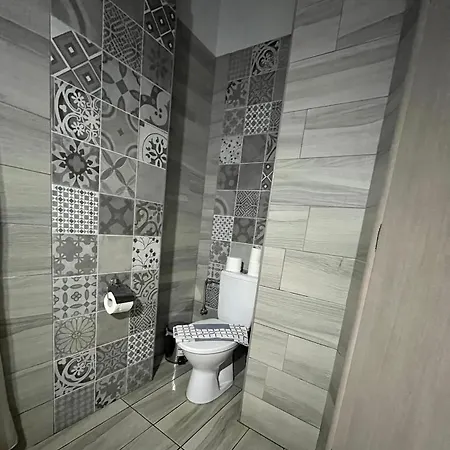 Soso & Apartmanhotel Sztavrósz