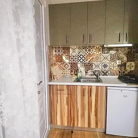 Ξενοδοχείο με διαμερίσματα Soso & 3*