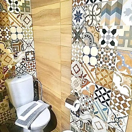 Soso & Ξενοδοχείο με διαμερίσματα Σταυρός
