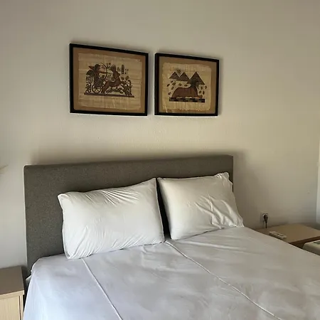 Aparthotel Soso & *