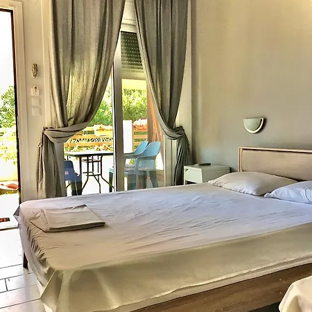 Soso & Aparthotel 3*